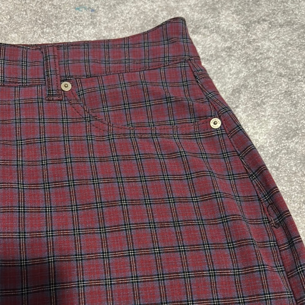 American Eagle Plaid Red Skirt - Picture 3 of 9